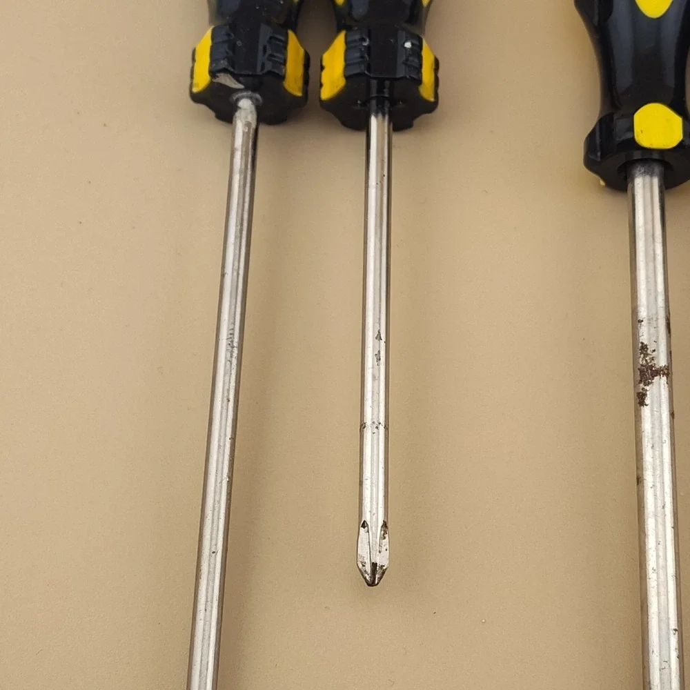 Stanley no brand Made in USA screwdriver lot of 6 flathead phillips yellow black
